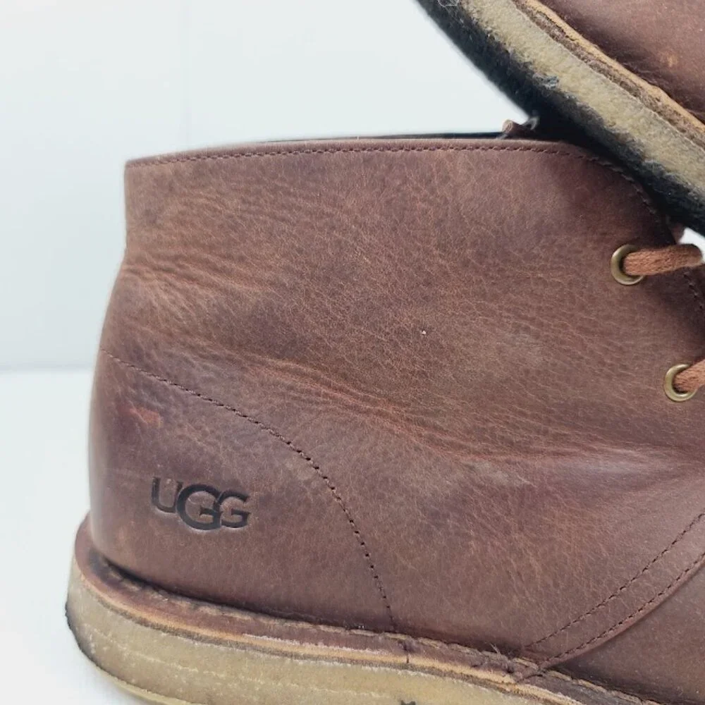UGG Men's Brown Groveland 1105529 Leather Almond Toe Ankle Chukka Boot Size 10